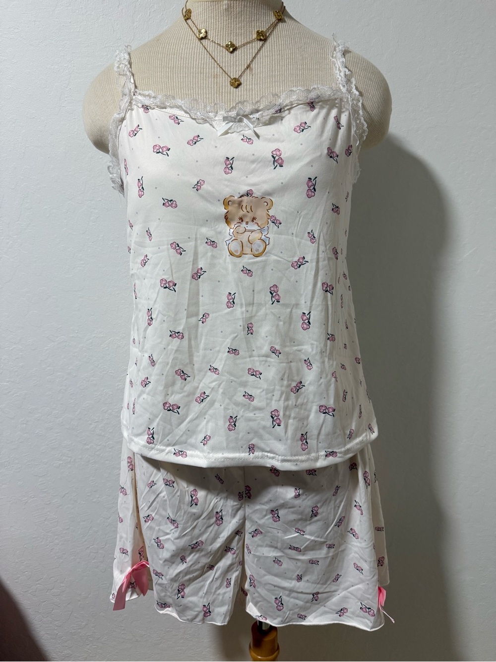 Latte (Mikko character) Lace-Trim Camisole & Short Sleep Set